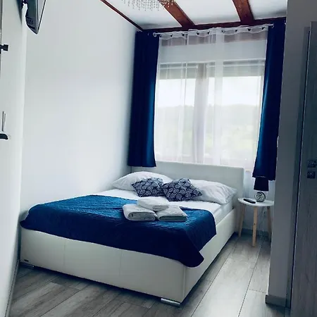 Ξενοδοχείο με διαμερίσματα Parkowy 3*