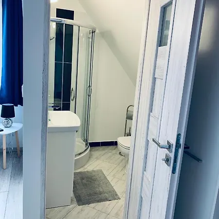 Parkowy Ξενοδοχείο με διαμερίσματα