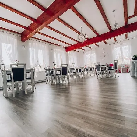 Parkowy Ξενοδοχείο με διαμερίσματα 3*