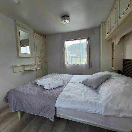 Parkowy Ξενοδοχείο με διαμερίσματα 3*