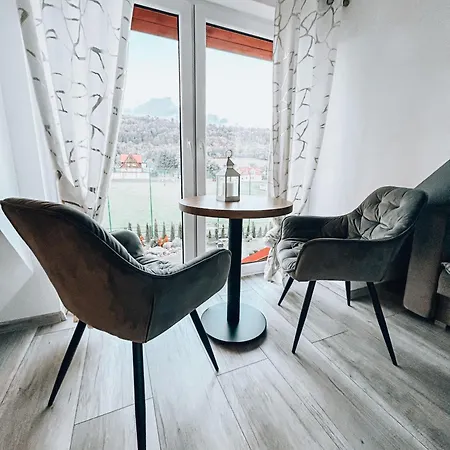 Ξενοδοχείο με διαμερίσματα Parkowy Kudowa-Zdrój