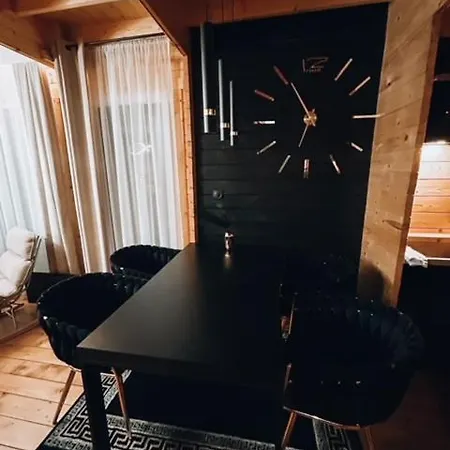 Ξενοδοχείο με διαμερίσματα Parkowy Kudowa-Zdrój