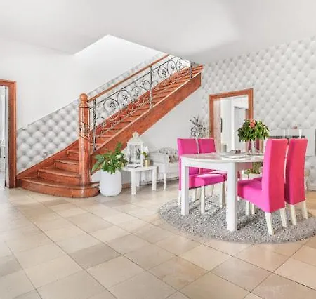 Parkowy شقة فندقية