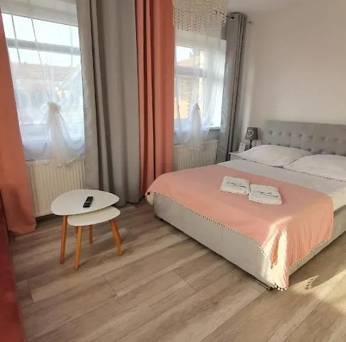 Parkowy Aparthotel 3*