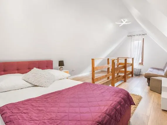 Parkowy Aparthotel 3*